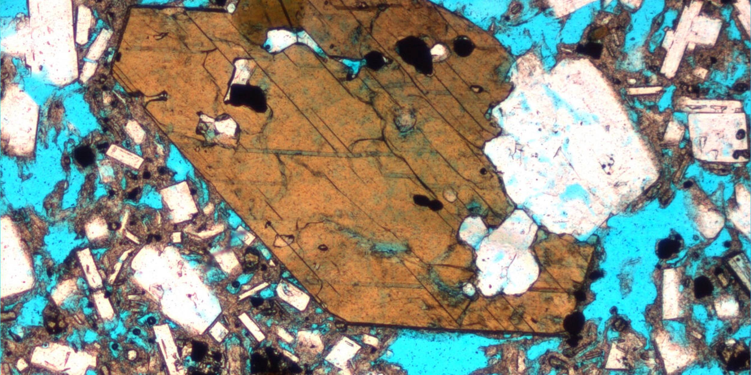 Rock fabric and textural analysis